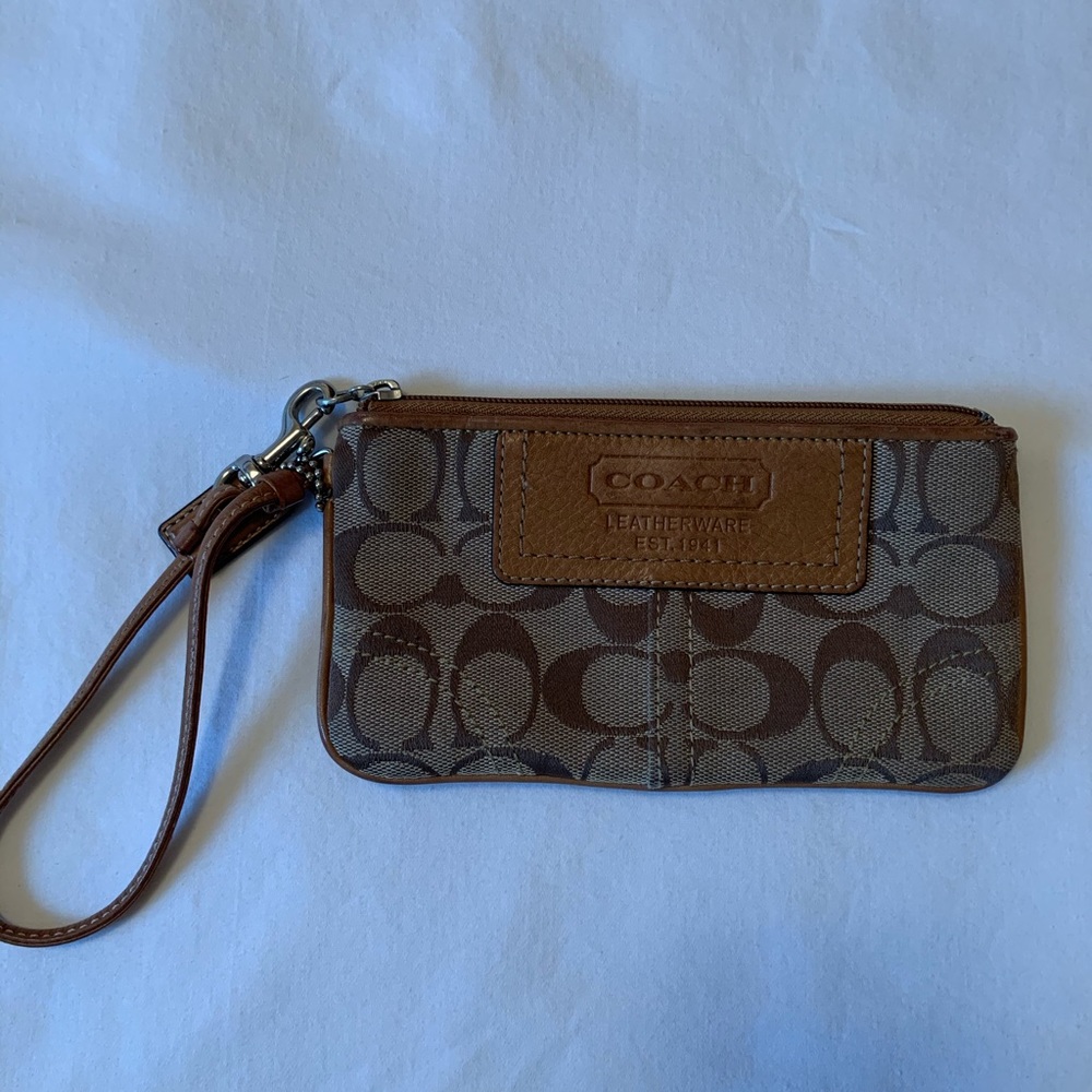 Wristlet